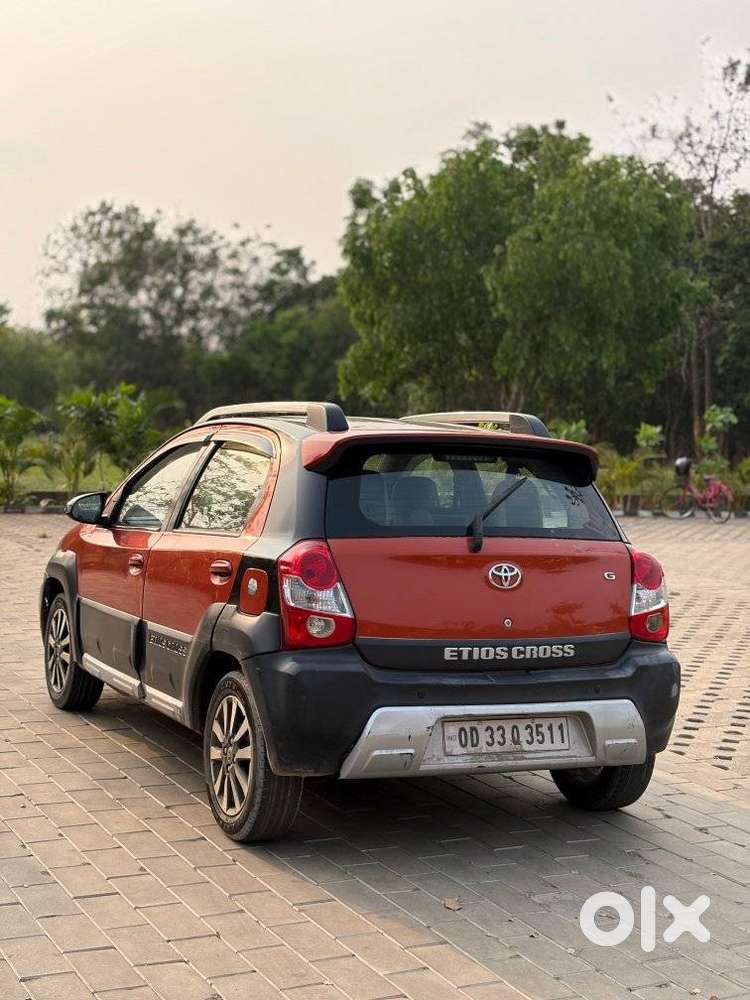 Toyota Etios Cross 1.2l G, 2017, Petrol