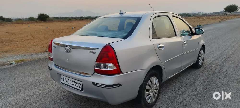 Toyota Etios 2015 Diesel Showroom Track Vehicle