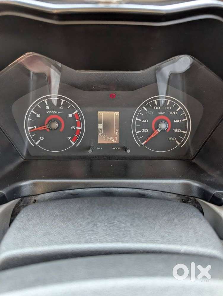 Mahindra Kuv 100 2016-2017 Mfalcon G80 K2, 2016, Petrol