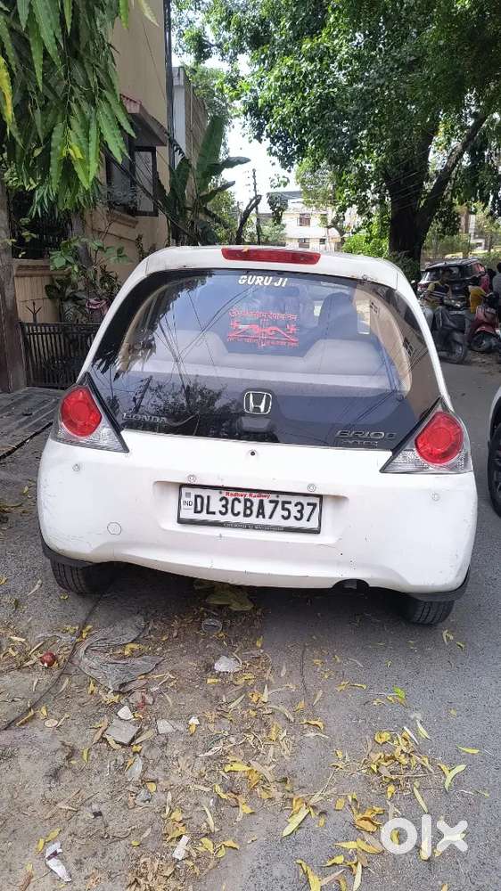 Honda Brio 2012 Petrol Well Maintained