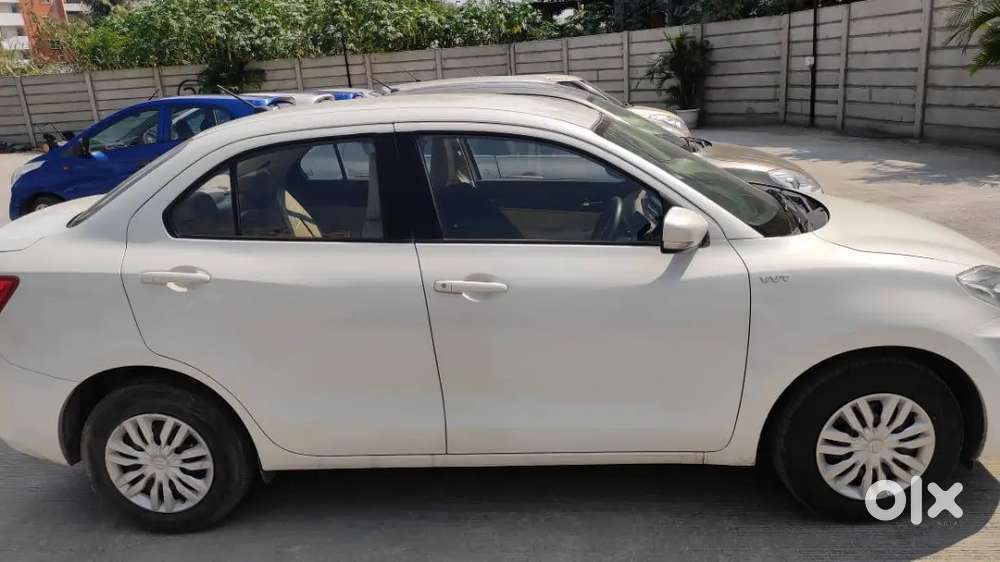 Maruti Suzuki Dzire 2017 Petrol 45000 Km Driven
