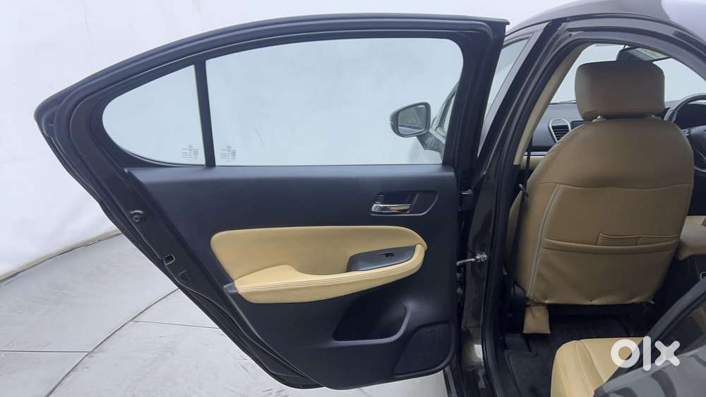 Honda City I-vtec Cvt Vx, 2022, Petrol
