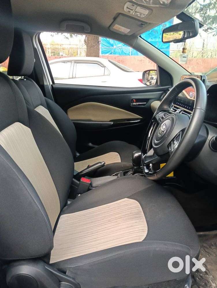 Toyota Glanza 1.2 V, 2024, Petrol