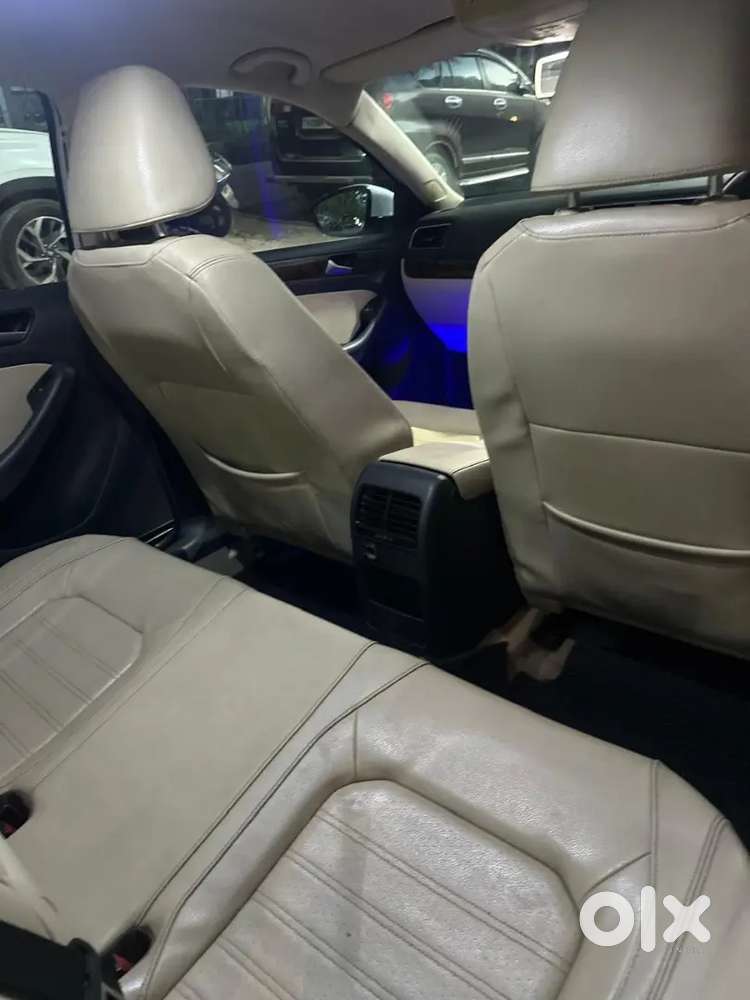 Volkswagen Jetta 2015 Diesel 141567 Km Driven