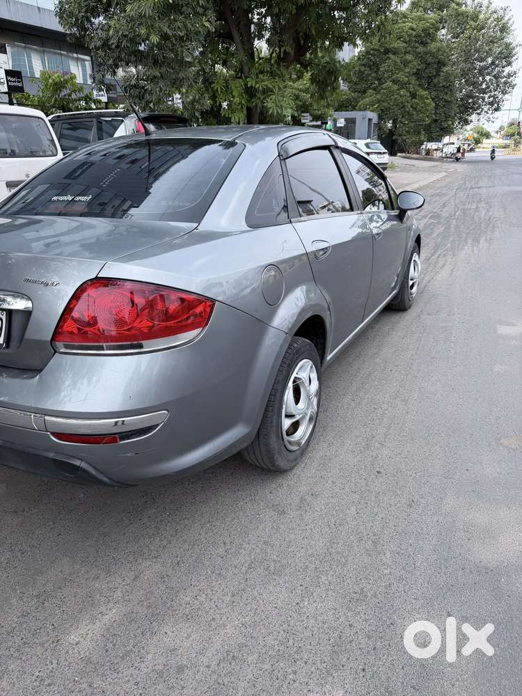 Fiat Linea Emotion 1.3 L Advanced Multijet Diesel, 2016, Diesel