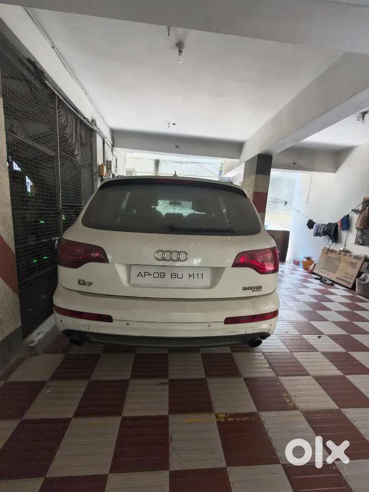 Audi Q7 2009/regd Validity 22/9/29