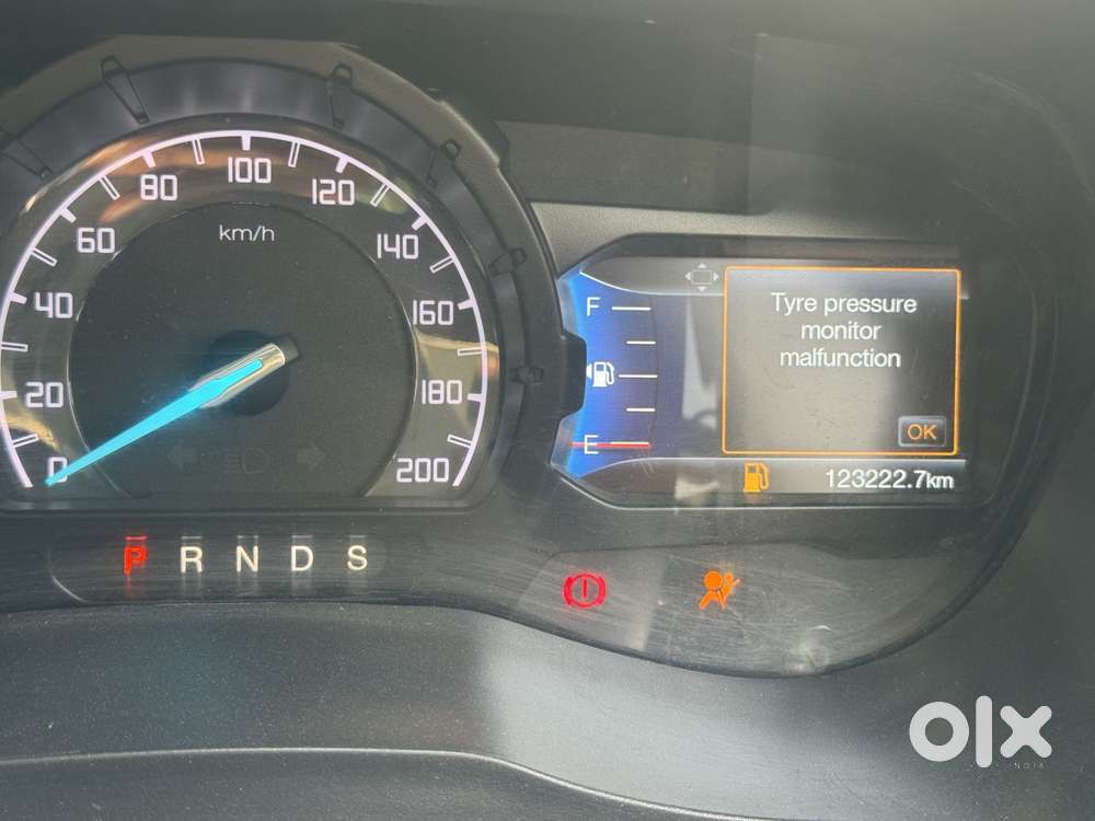 Ford Endeavour 3.2 Titanium At 4x4, 2016, Diesel