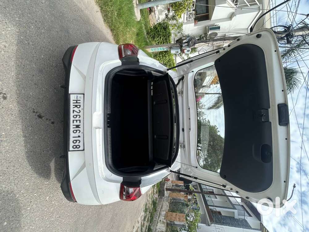 Hyundai New I20 2021 Petrol 32000 Km Driven