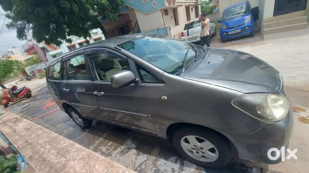 Toyota Innova 2.5 Diesel 2011