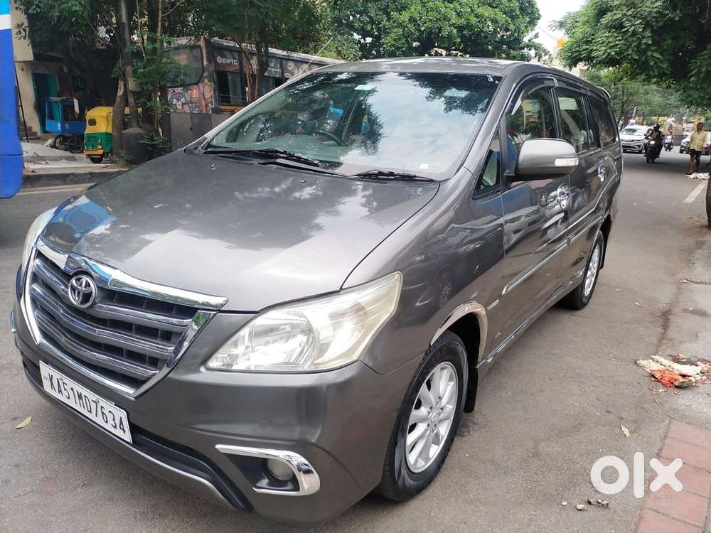 Toyota Innova 2.5 Vx 8 Str Bs-iii, 2013, Diesel