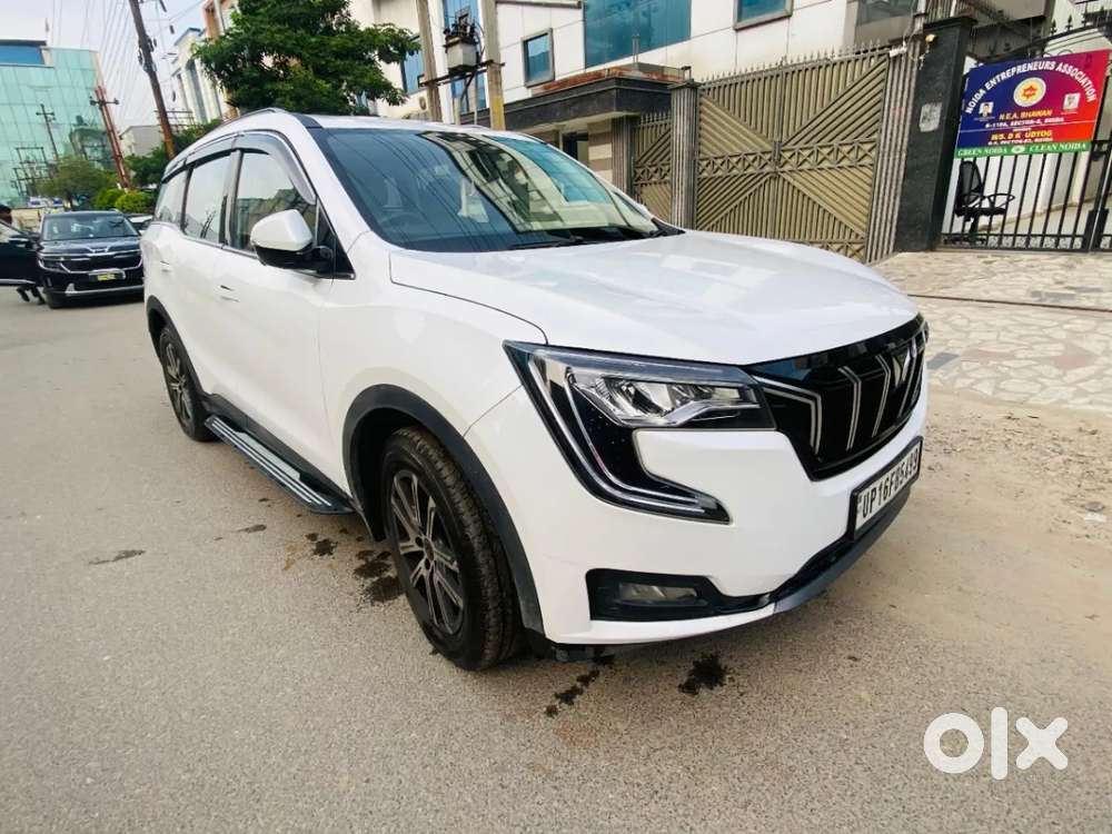 Mahindra Xuv700 Ax7 Luxury Pack Awd, 2025, Petrol
