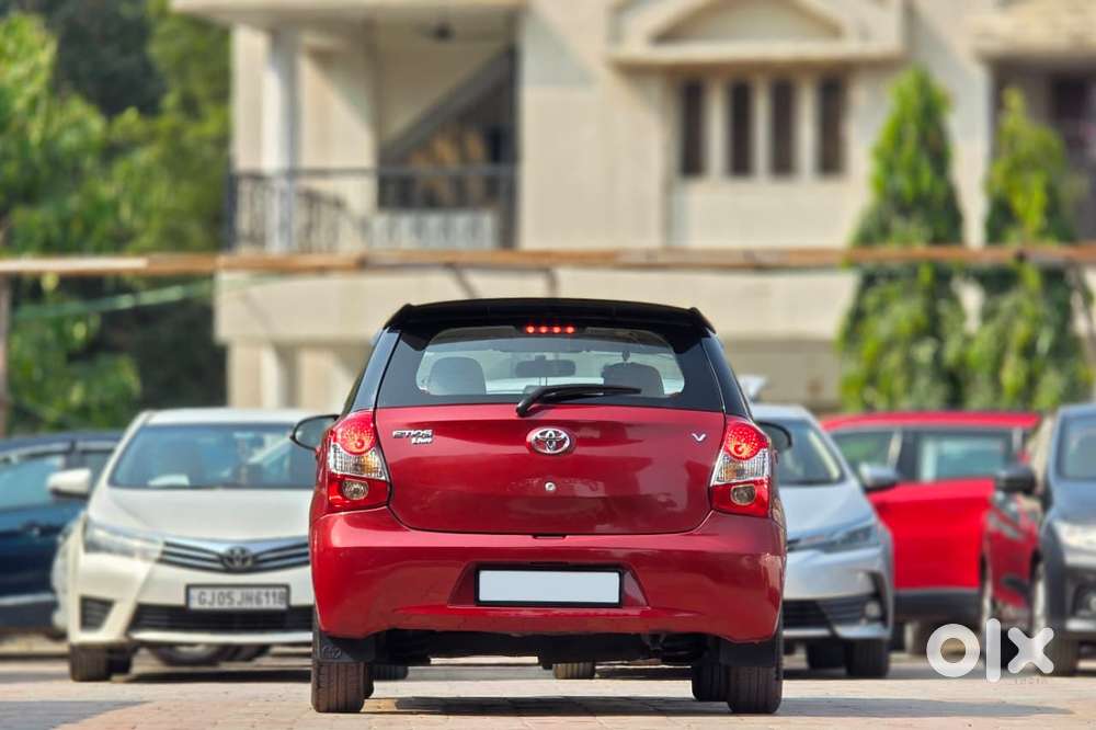 Toyota Etios Liva V Dual Tone, 2019, Cng & Hybrids