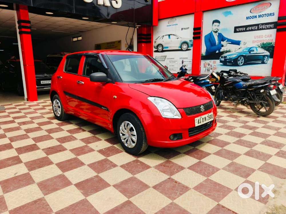 Maruti Suzuki Swift 2004-2010 Vxi Bsiv, 2005, Petrol