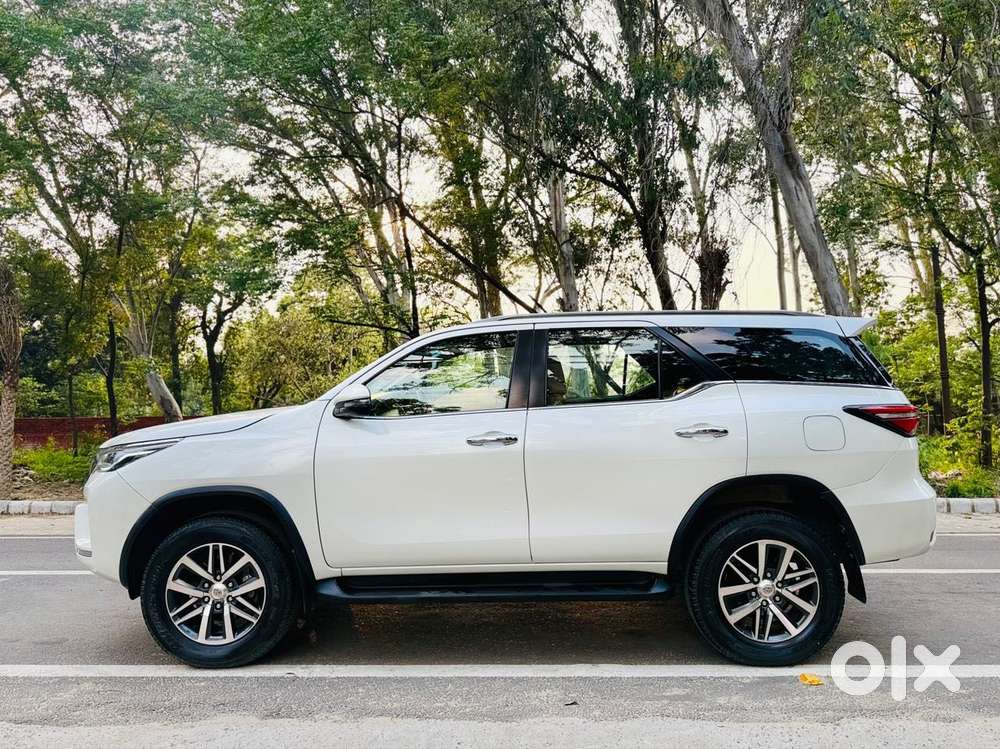 Toyota Fortuner 4x2 At 2.8 Diesel, 2021, Diesel
