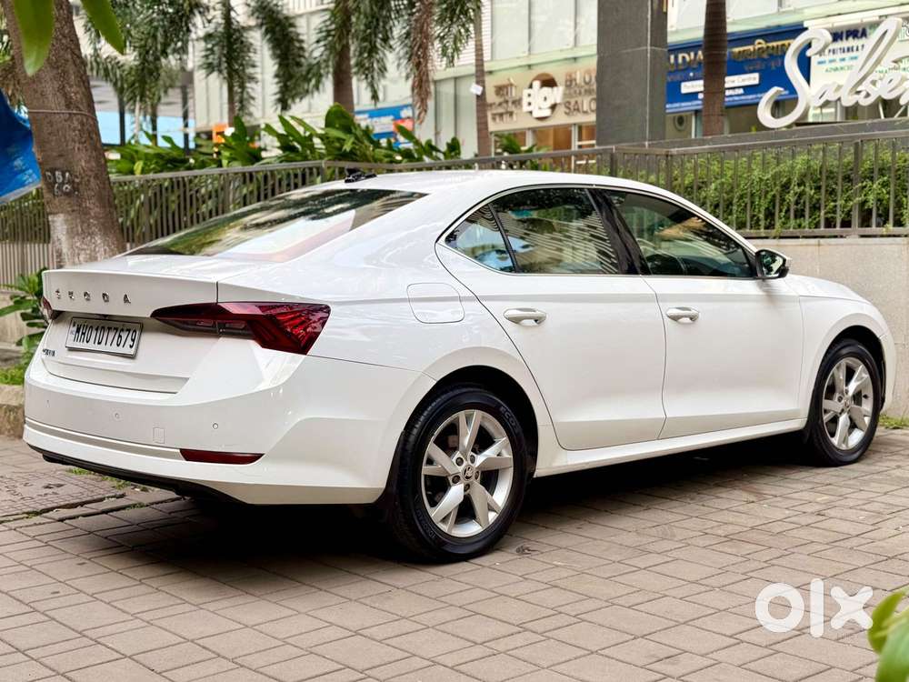 Skoda Octavia 2.0 Style Tsi At, 2021, Petrol