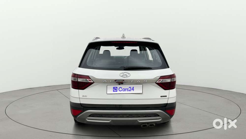 Hyundai Alcazar 2.0 Signature (o) Petrol At 6 Str, 2021, Petrol