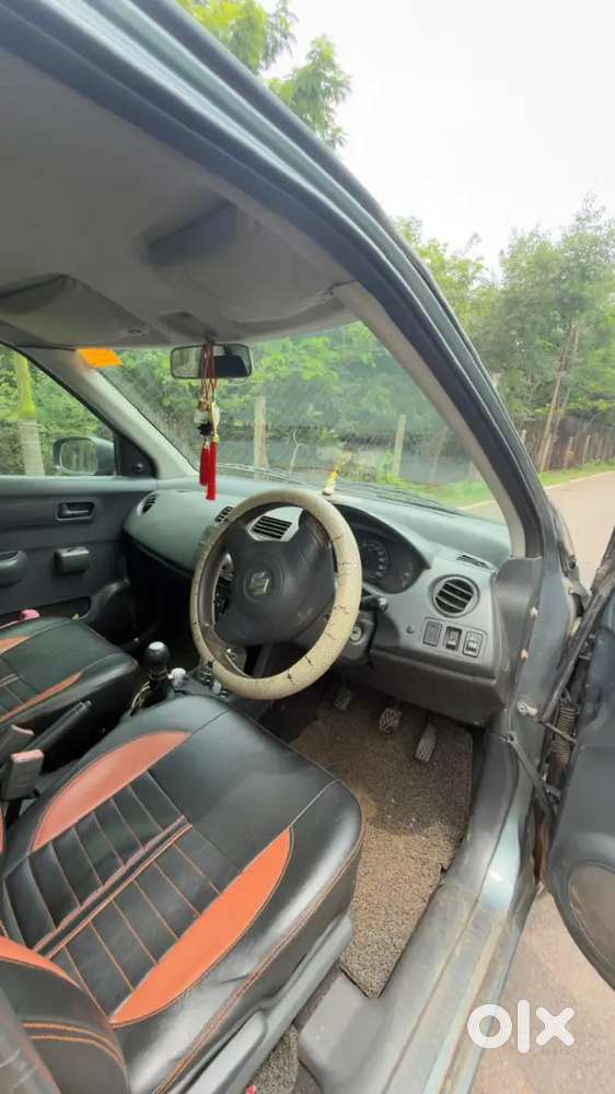 Maruti Suzuki Dzire 2010