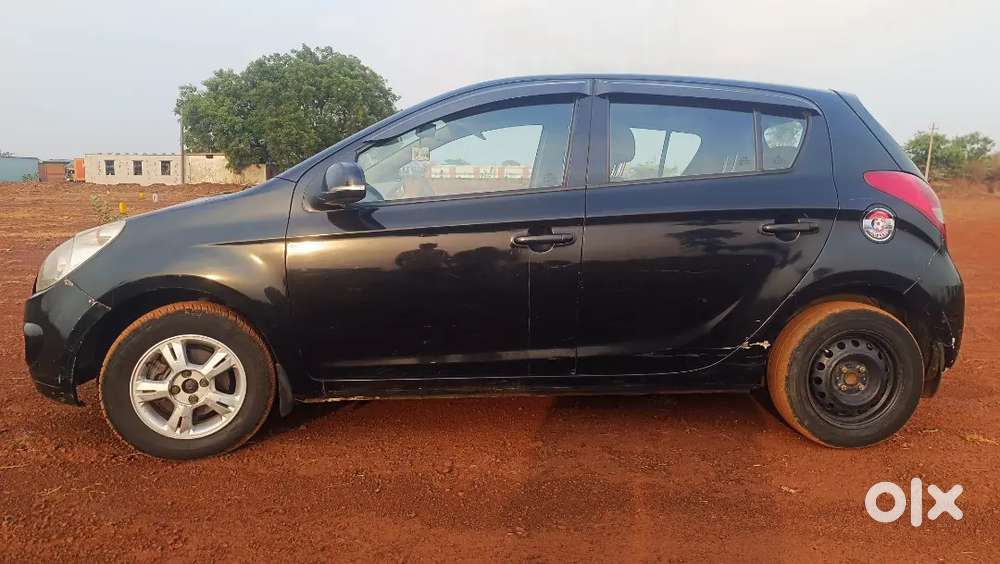 I 20  Asta, Diesel  Black Colour