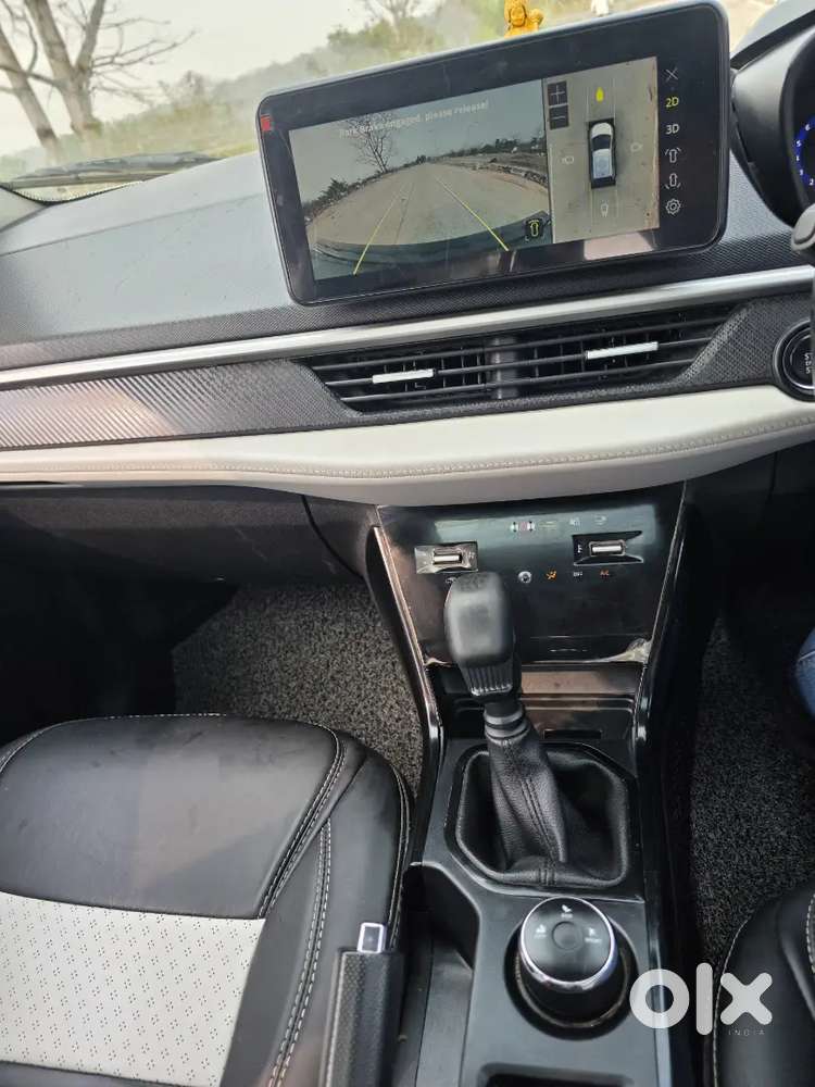 @t Bokaro Nexon Creative Plus Dt 2024 Diesel , Sunroof, Top Model