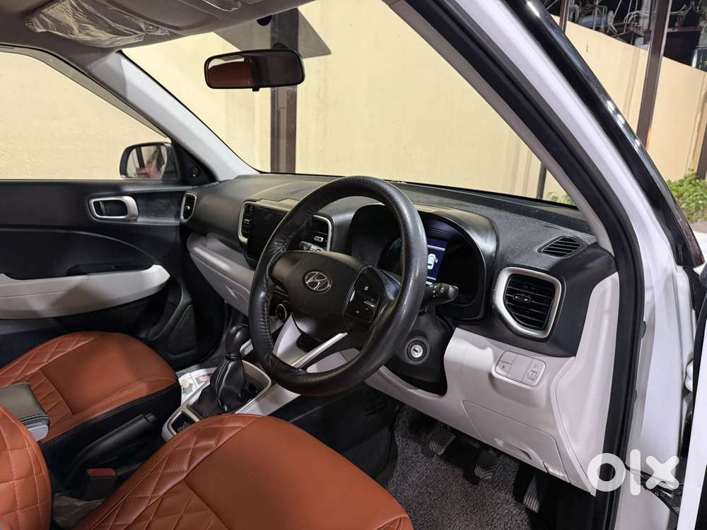Hyundai Venue E 1.2 Petrol, 2024, Petrol