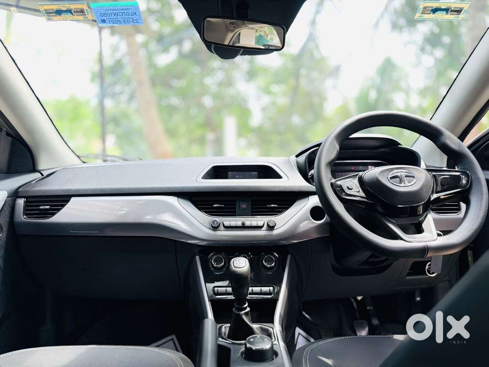 Tata Nexon 1.2 Revotron Xm (s), 2021, Petrol