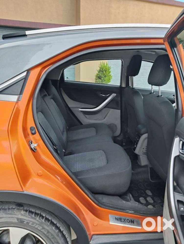 Tata Nexon Amt Xza Plus, 2018, Petrol