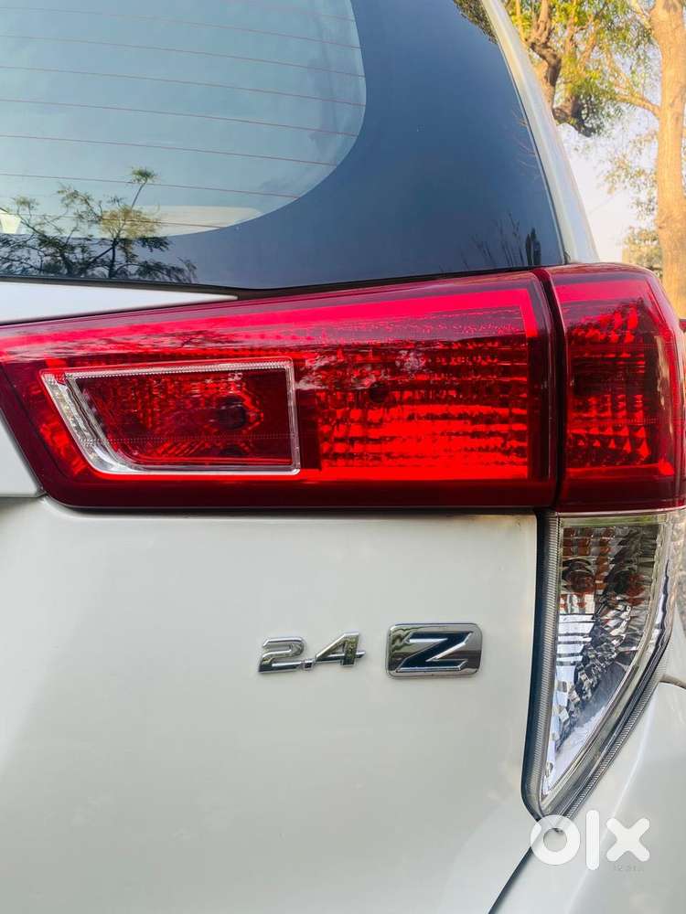 Toyota Innova Crysta 2.8z Automatic, 2021, Diesel