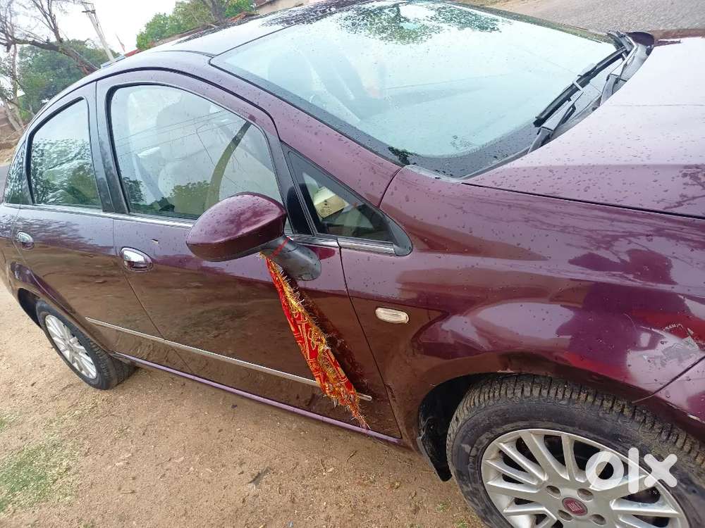 Fiat Linea 2013 Petrol 400000 Km Driven