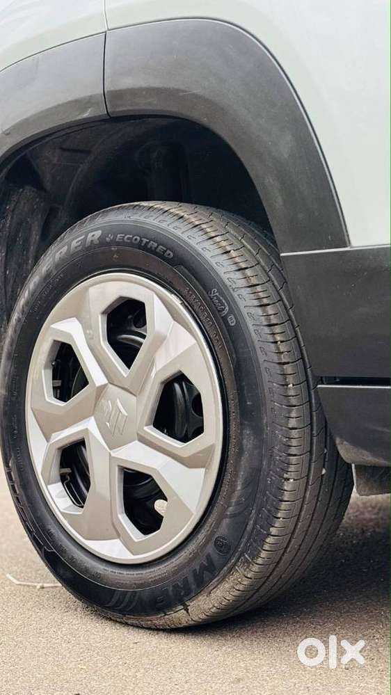 Maruti Suzuki Brezza, 2023, Petrol