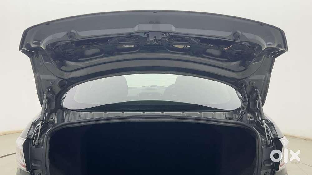 Tata Tigor Xza Plus, 2022, Petrol