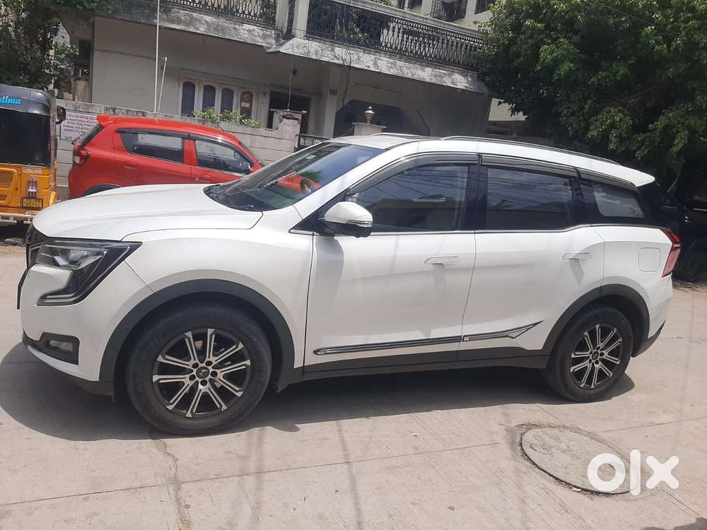 Mahindra Xuv700 2.2 Ax 7 Diesel At Luxury Pack Str, 2022, Diesel