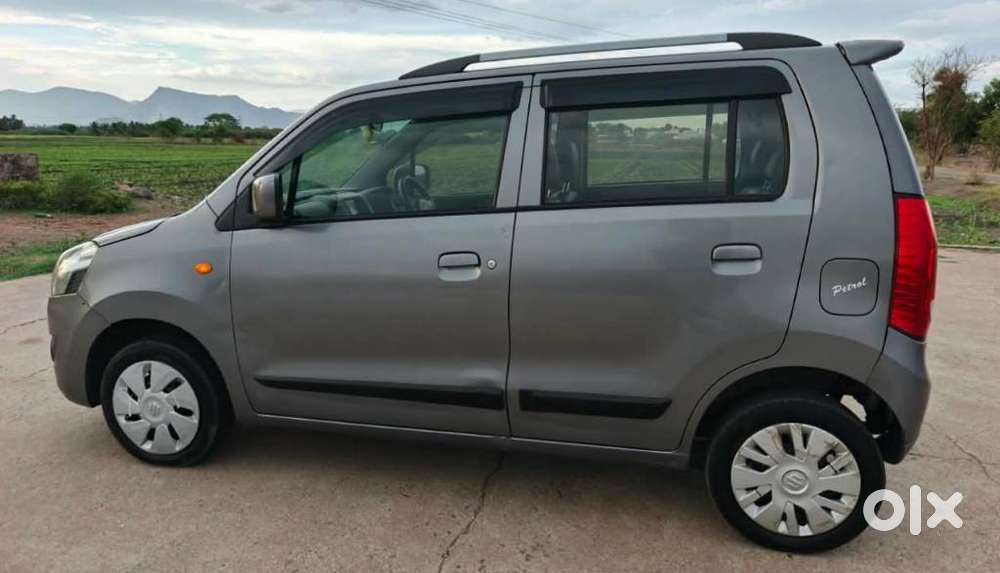 Maruti Suzuki Wagon R Vxi Mt 1.0l, 2016, Petrol