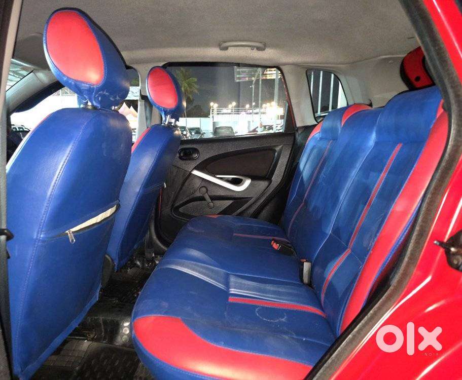 Ford Figo, 2010, Petrol
