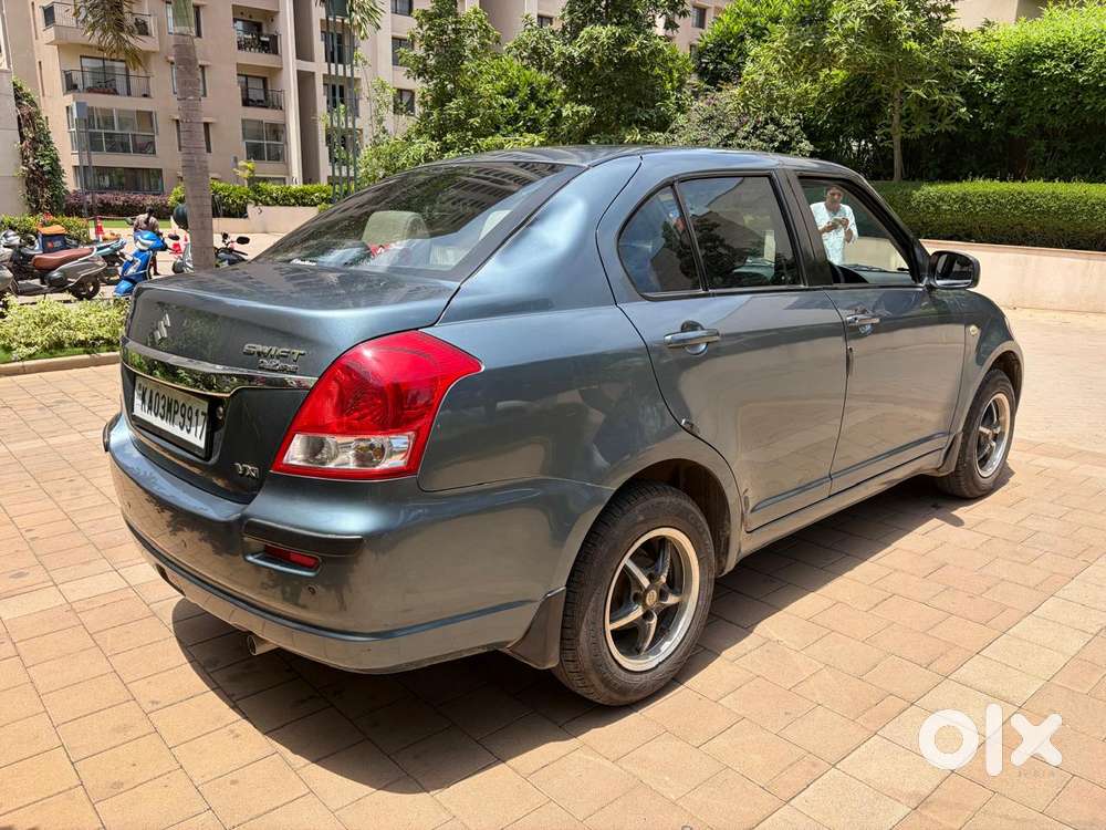 Maruti Suzuki Dzire 1.2 Vxi, 2012, Petrol