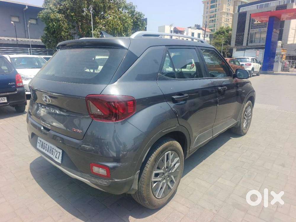 Hyundai Venue 1.0 Sx Turbo Imt, 2021, Petrol