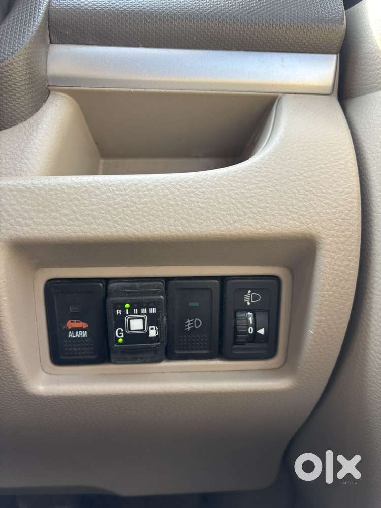 Maruti Suzuki Ertiga Vxi Cng, 2013, Cng & Hybrids