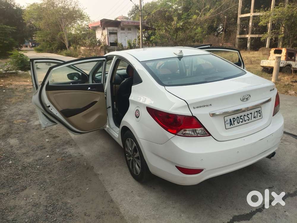 Hyundai Verna Fluidic 1.6 Crdi Sx, 2014, Diesel