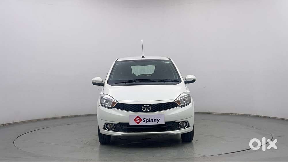 Tata Tiago Xza, 2017, Petrol