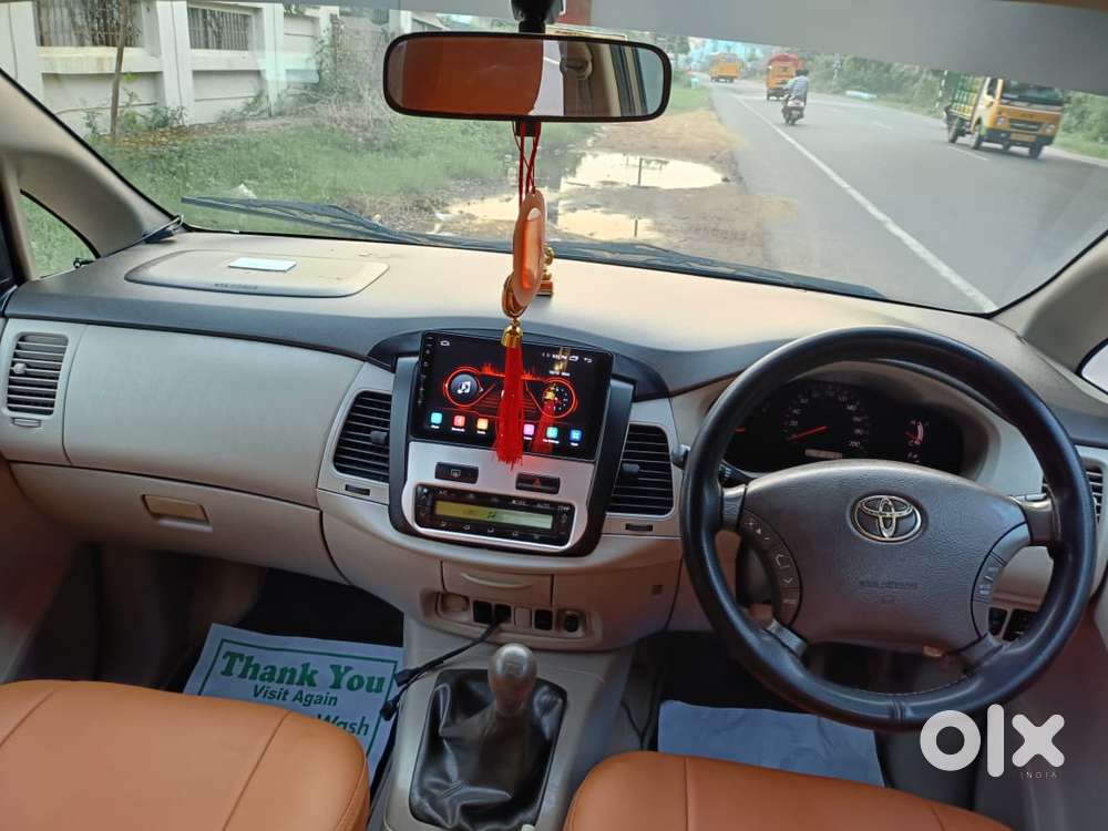 Toyota Innova 2009-2011 2.0 Vx 8 Str, 2011, Diesel