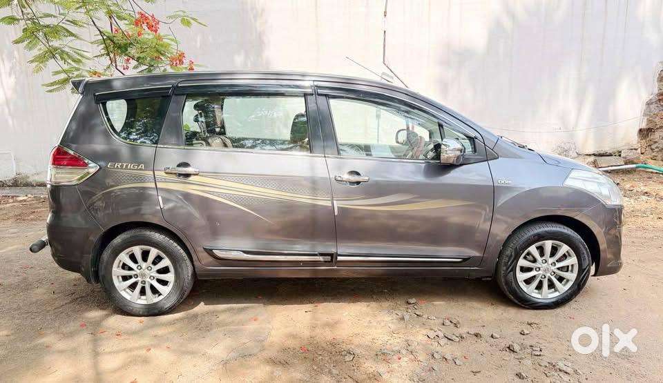 Maruti Suzuki Ertiga Zdi Shvs, 2015, Diesel