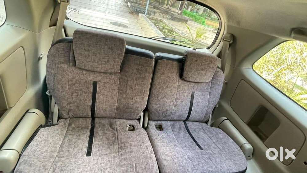 Toyota Innova 2014 Diesel Well Maintained