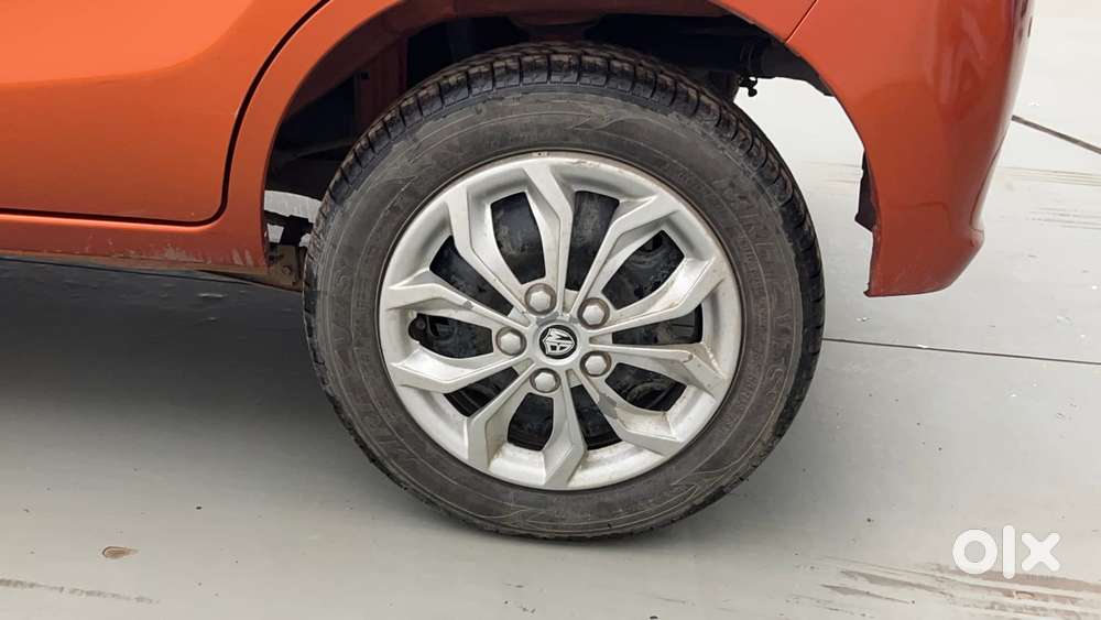 Maruti Suzuki Alto K10 Vxi Airbag, 2018, Petrol