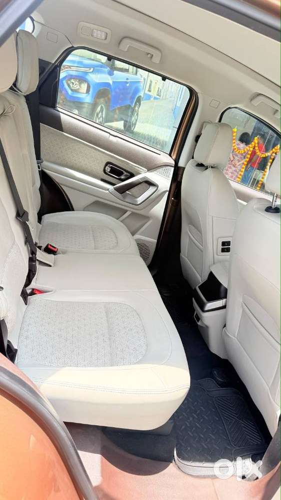 Tata Safari Accomplished Plus Dual Tone At, 2023, Diesel