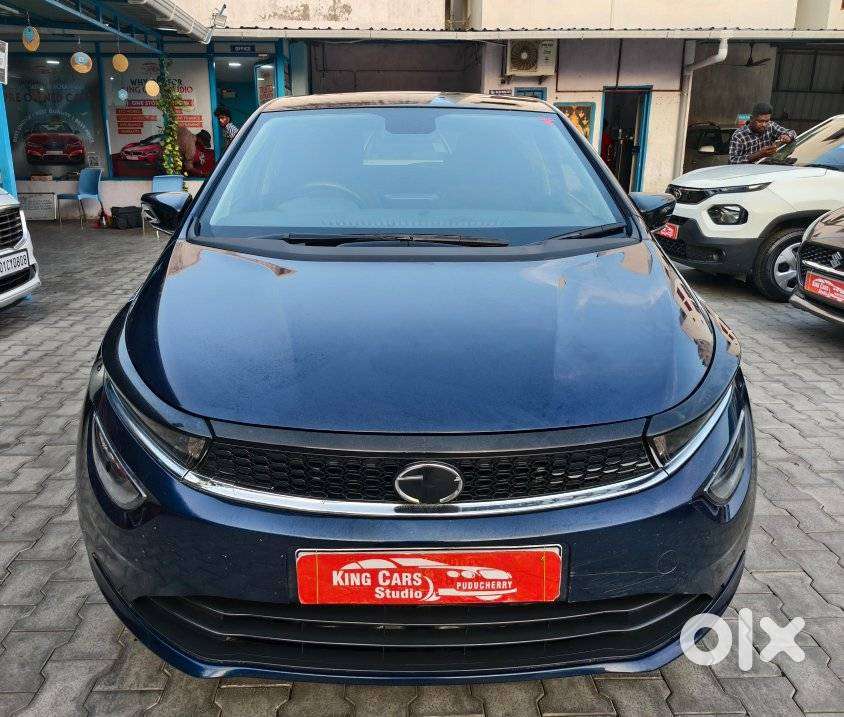 Tata Altroz Xz Plus (s), 2023, Petrol