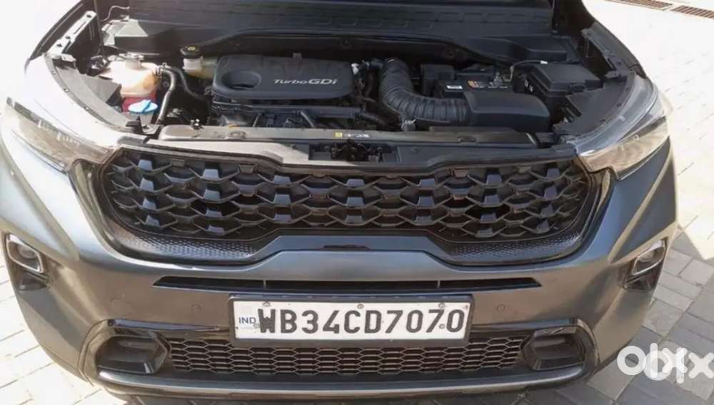 Kia Sonet X-line Top Model Atomic 2023 Petrol  Just Looking New