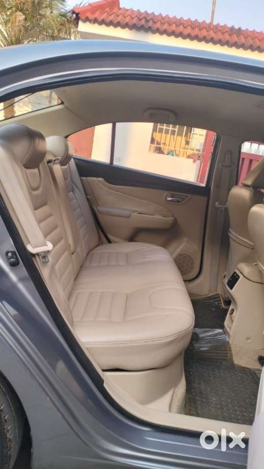 Maruti Suzuki Ciaz 2014-2017 At Vxi Plus, 2014, Petrol