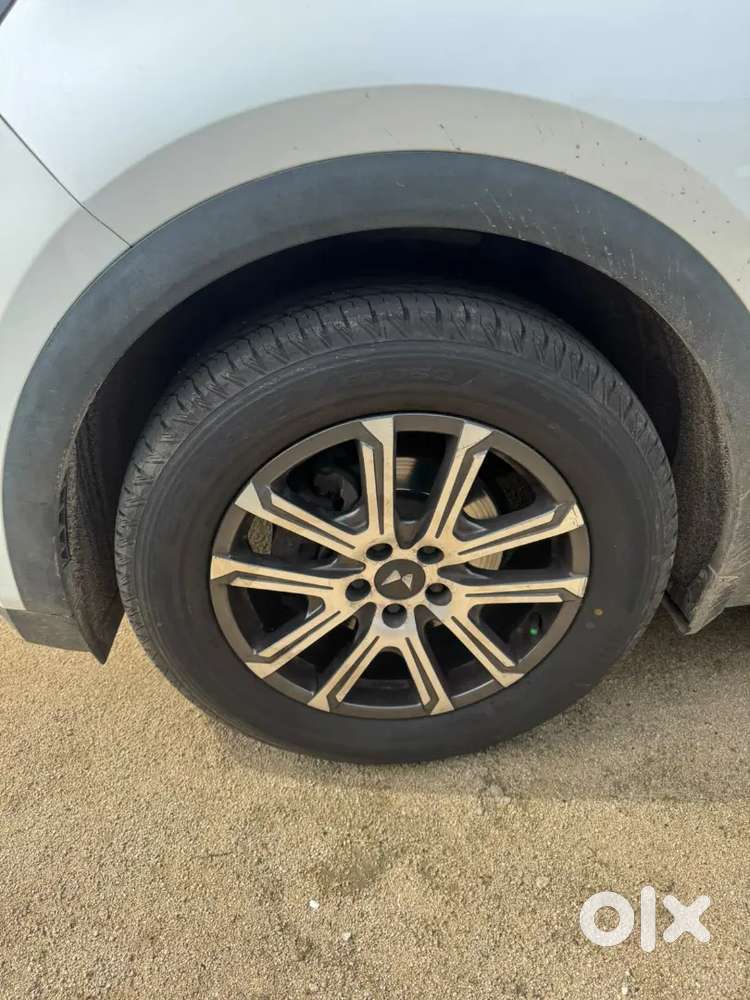 Mahindra Xuv700 Ax7 2023 Awd