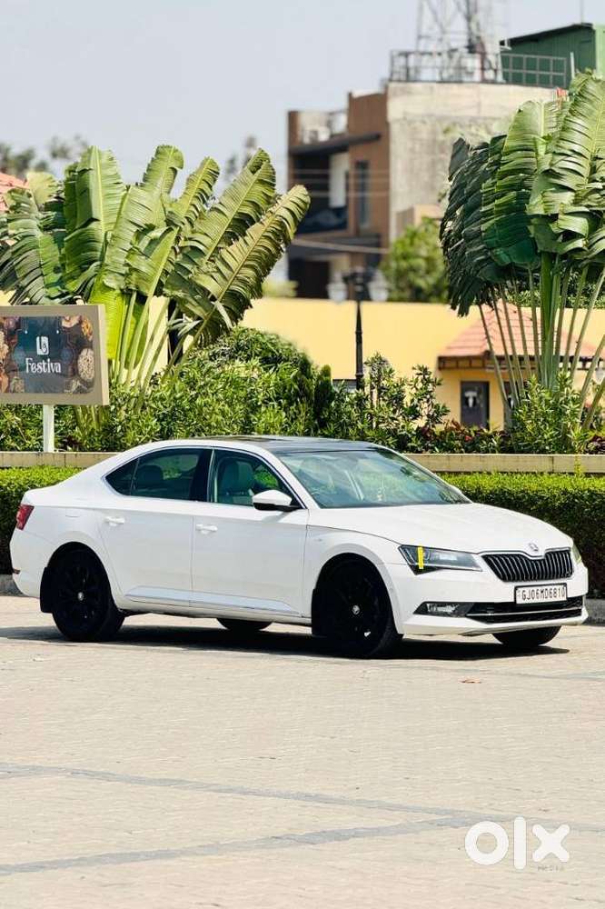 Skoda Superb L&k 2.0 Tdi At, 2018, Diesel
