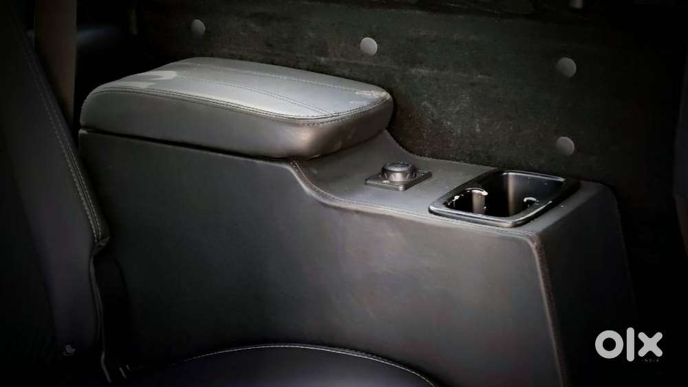 Mahindra Thar Lx P At 4wd 4s Ht, 2022, Petrol