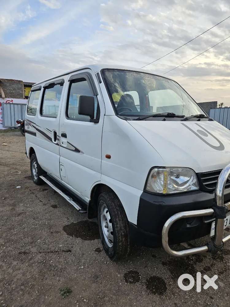 Maruti Suzuki Eeco 2017